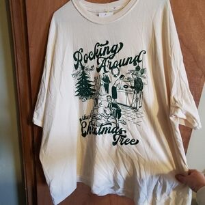 The Clandestine Underground. NWT.  IBORY CREAM. 2xl/3xl. Christmas  retro tshirt